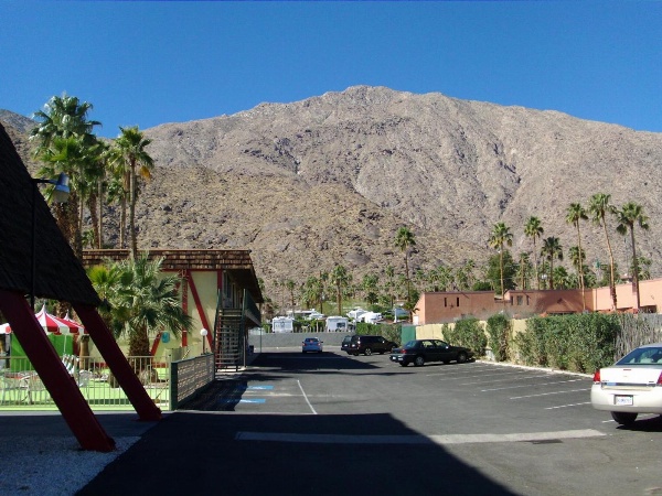 Desert Lodge image 16